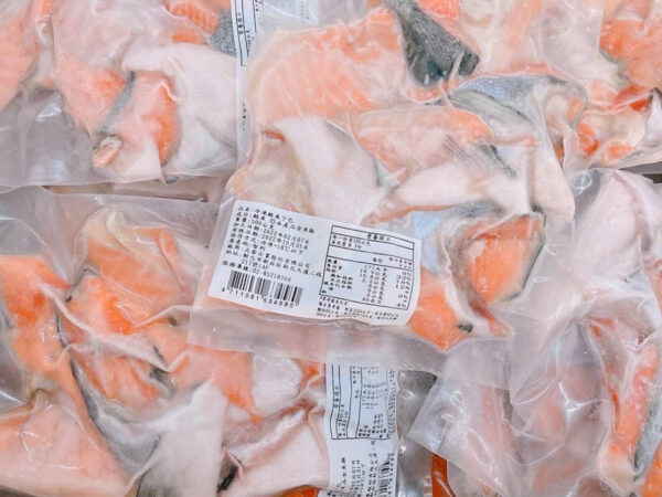 智利冷凍鮭魚下巴：圖片 2